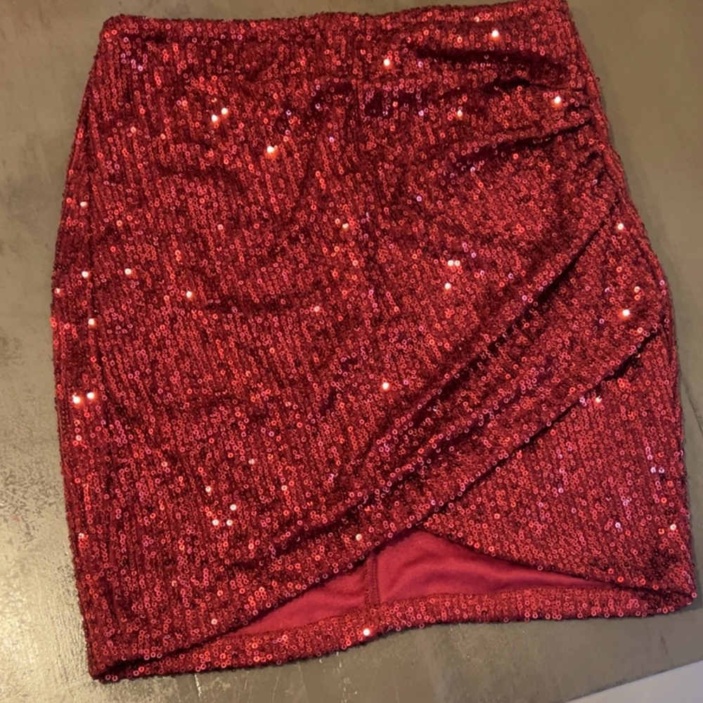 Windsor Sparkling Red Sequin Mini Skirt